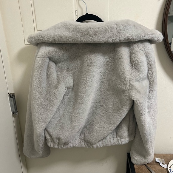 French Connection Faux Fur Jacket – Stone Grey – XS - Picture 6 of 8